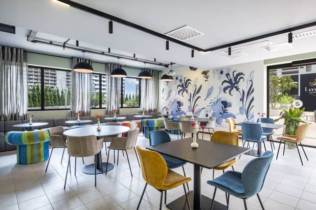 STEPS Batumi Hotel &amp; Suites Galeri